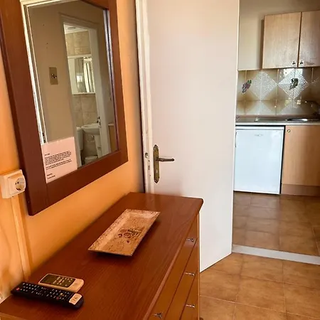 Timotheos Apartmanhotel 3*